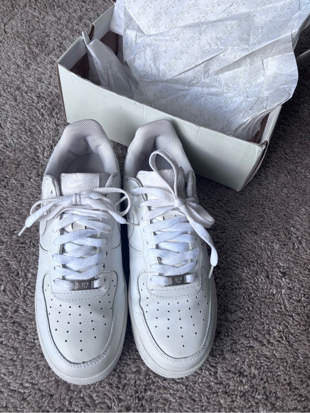 Nike AirForce 1’s “Since ‘82” SPECIAL EDITION Size 9